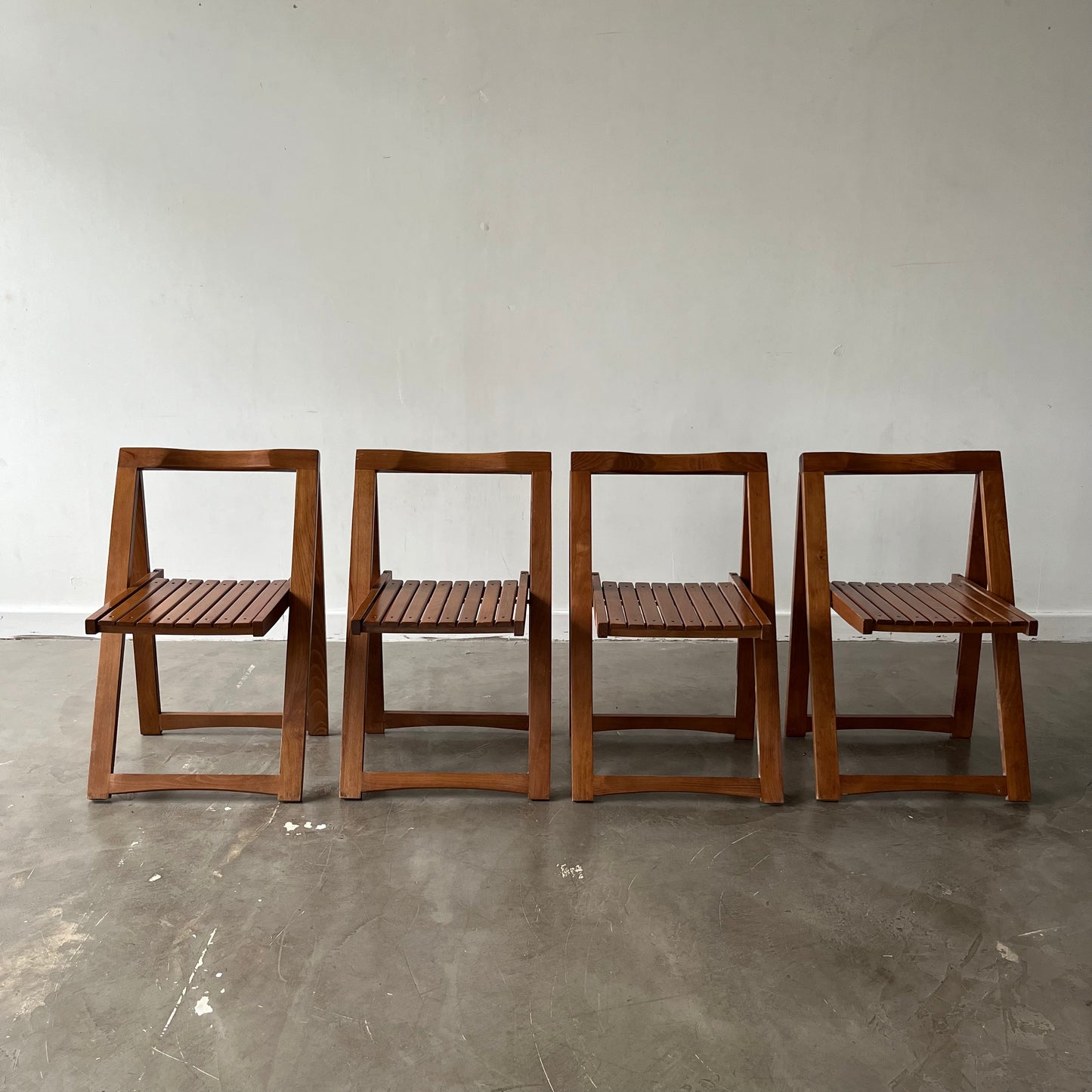 Set of 4 Folding Chair by Aldo Jacober