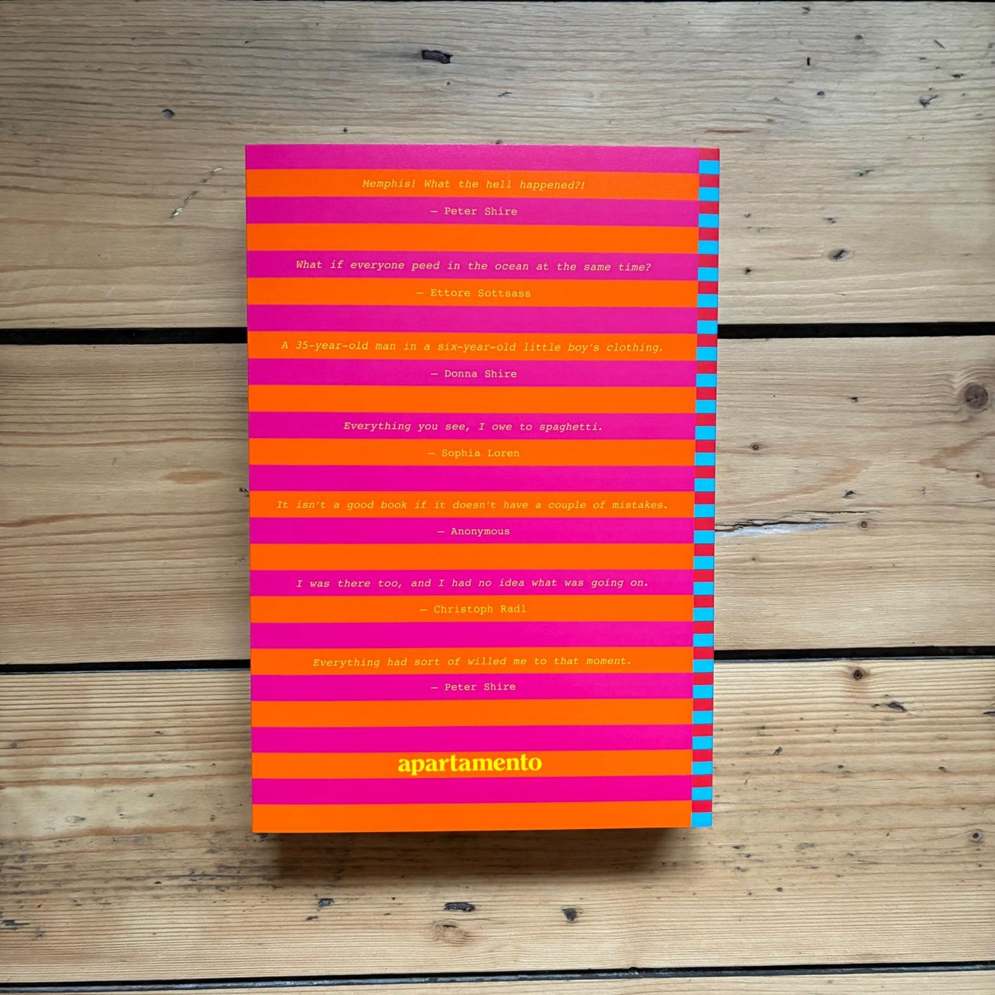 Peter Shire's Grand Tour - Apartamento