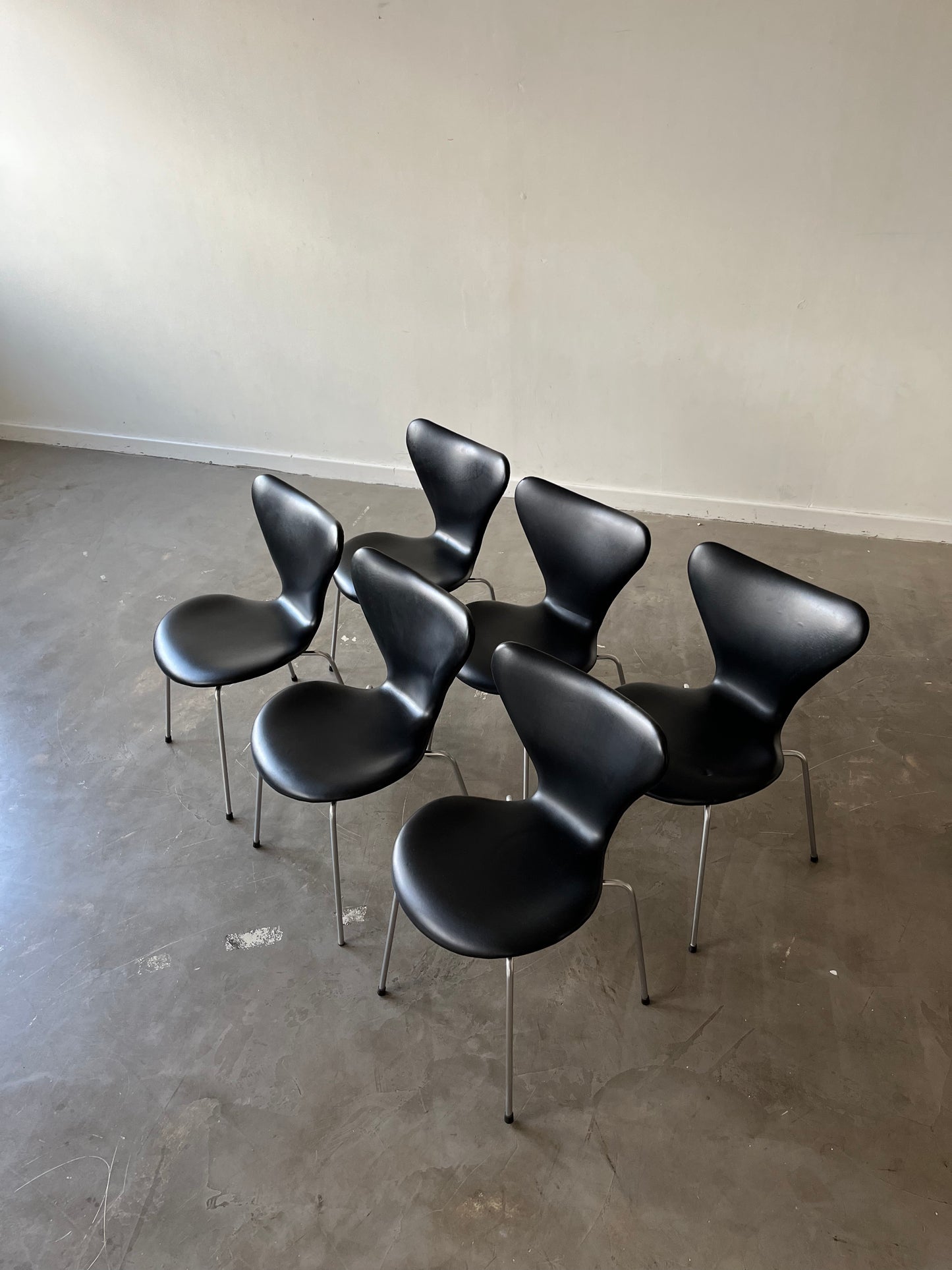 Set of 6 Series 7 Chairs by Arne Jacobsen for Fritz Hansen